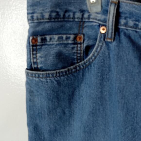 Levi 550 men's size 42X32 relaxed fit denim jeans. Athleisure - Picture 3 of 10